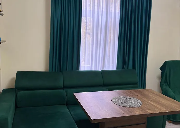 Apartament Situat Langa Palatul Parlamentului Bucureşti